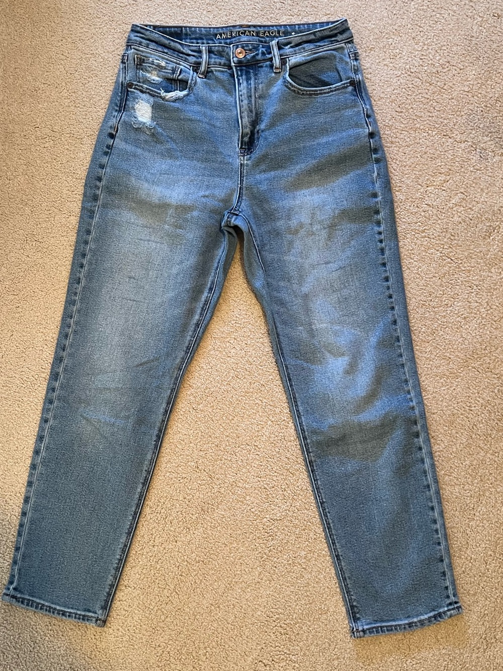 American Eagle Outfitters High-Rise Mom Jeans
